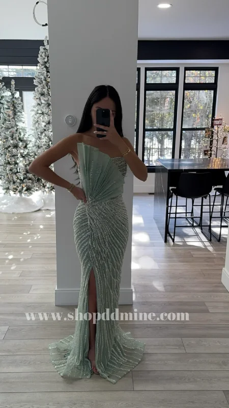 PLEATED FAN BODICE FITTED GOWN Sequin unclassified dresses