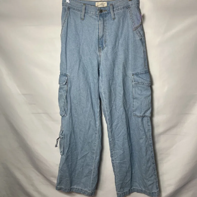 UNIVERSAL THREAD WOMEN'S JEANS 4